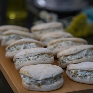 Aceituna verde y queso crema